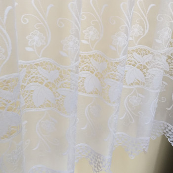 Firanka żakardowa 150 cm w drobne kwiatki i listki na markizecie