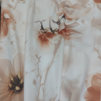 Tkanina kwiaty magnolii na jasnym tle 150cm.