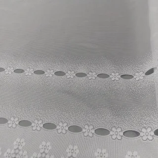 Biała zazdroska żakardowa 60 cm z oczkami na patyk i ząbkowanym dołem
