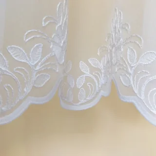 Firanka haftowana kwiaty 160cm