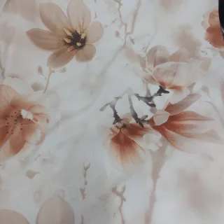 Tkanina zasłonowa jasna kwiaty magnolii 150 cm