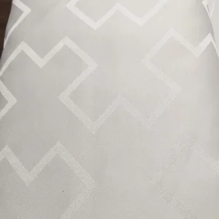 Tkanina na metry 170 cm z połyskującym geometrycznym wzorem