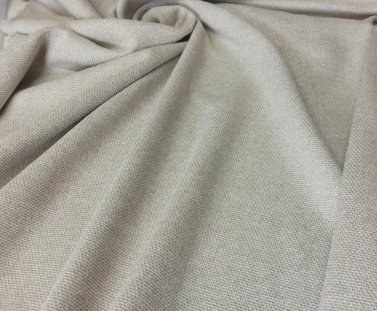 Polyester závěsová látka · Ref. 248