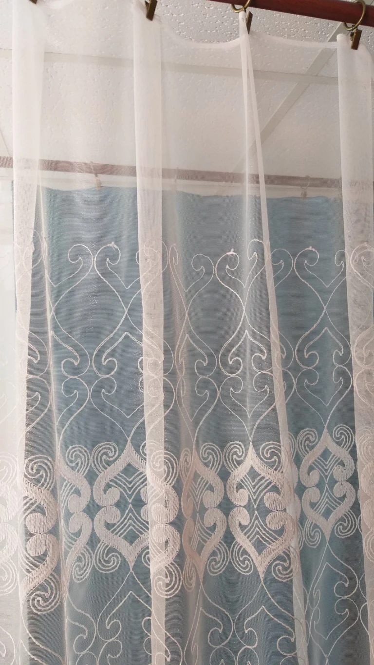 Hotová záclona · Ref. 11
