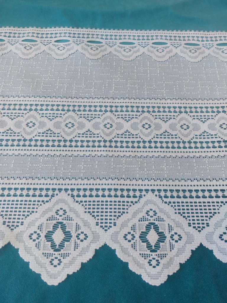 Žakárová záclona · Ref. 122