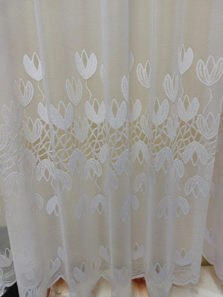 Žakárová záclona · Ref. 167