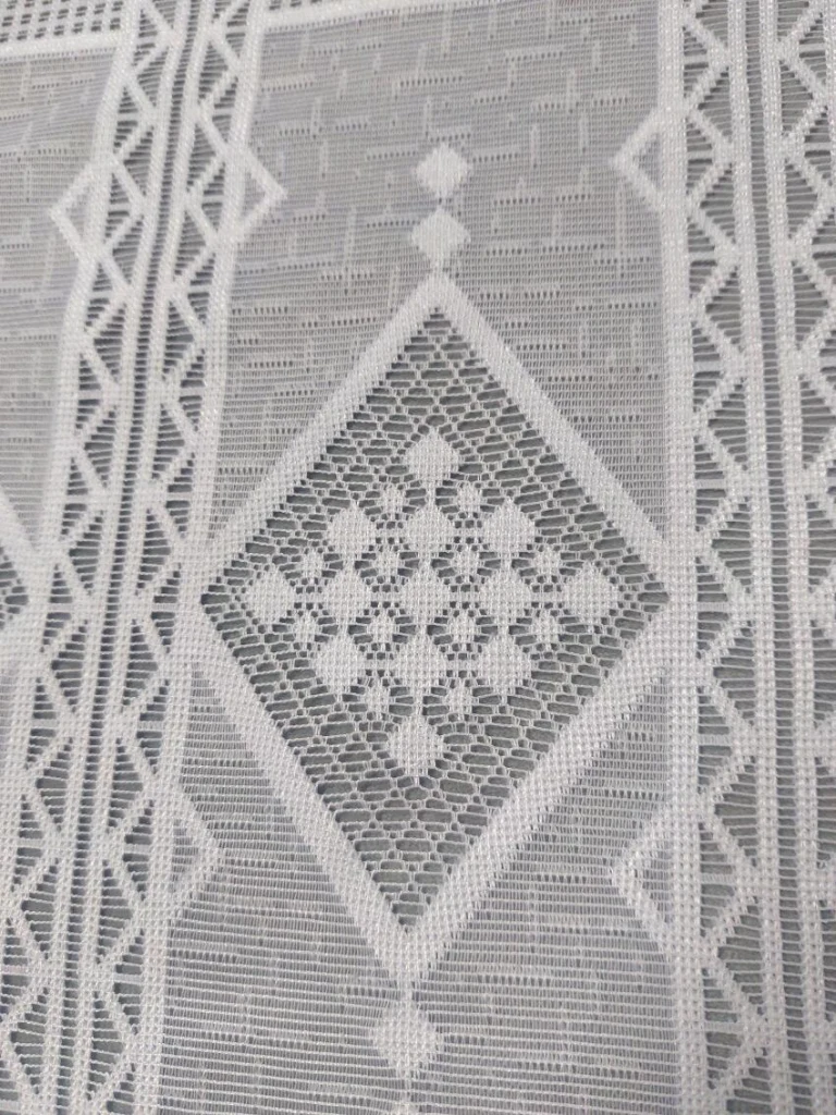 Žakárová záclona · Ref. 223