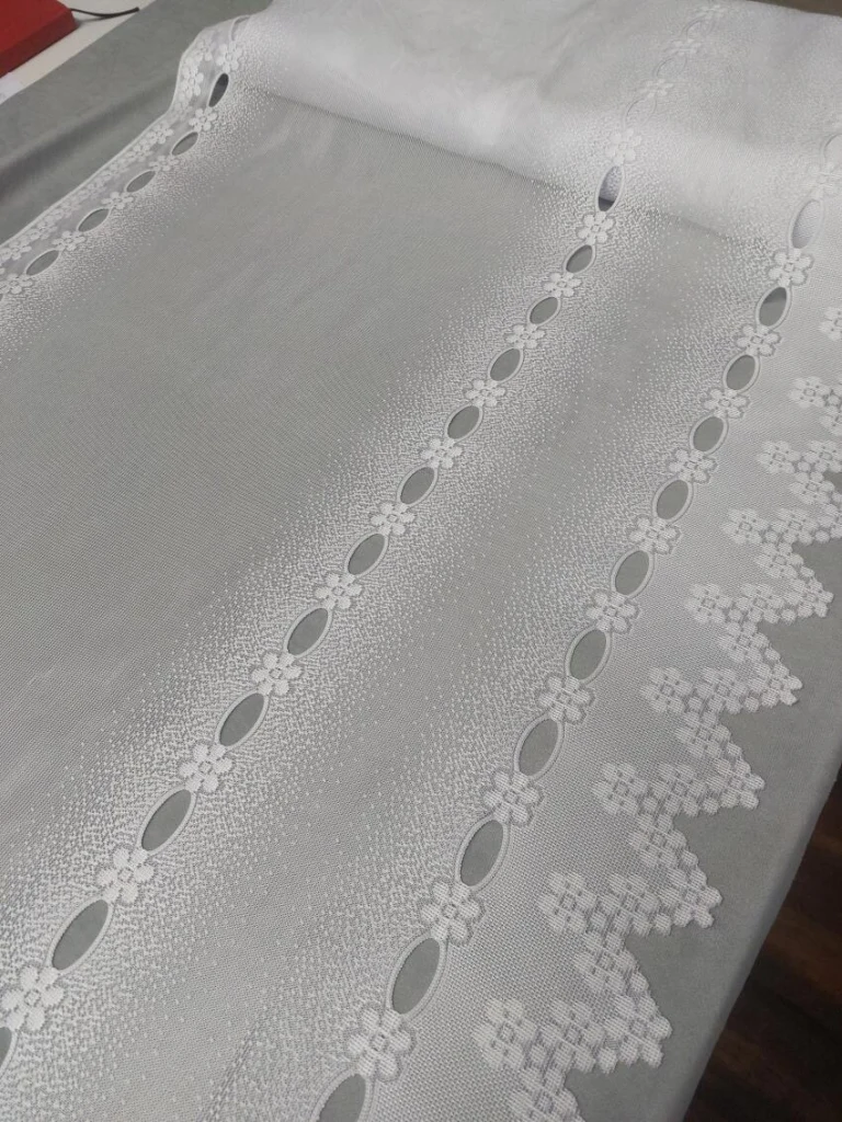 Žakárová záclona · Ref. 219